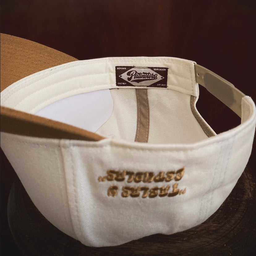 Tablas y Espuelas Premium Cap