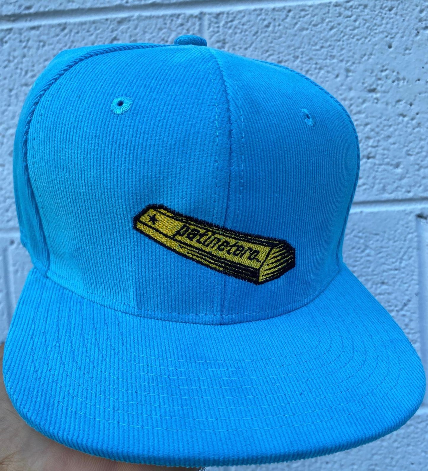 Patinetero Curb Corduroy Snapback